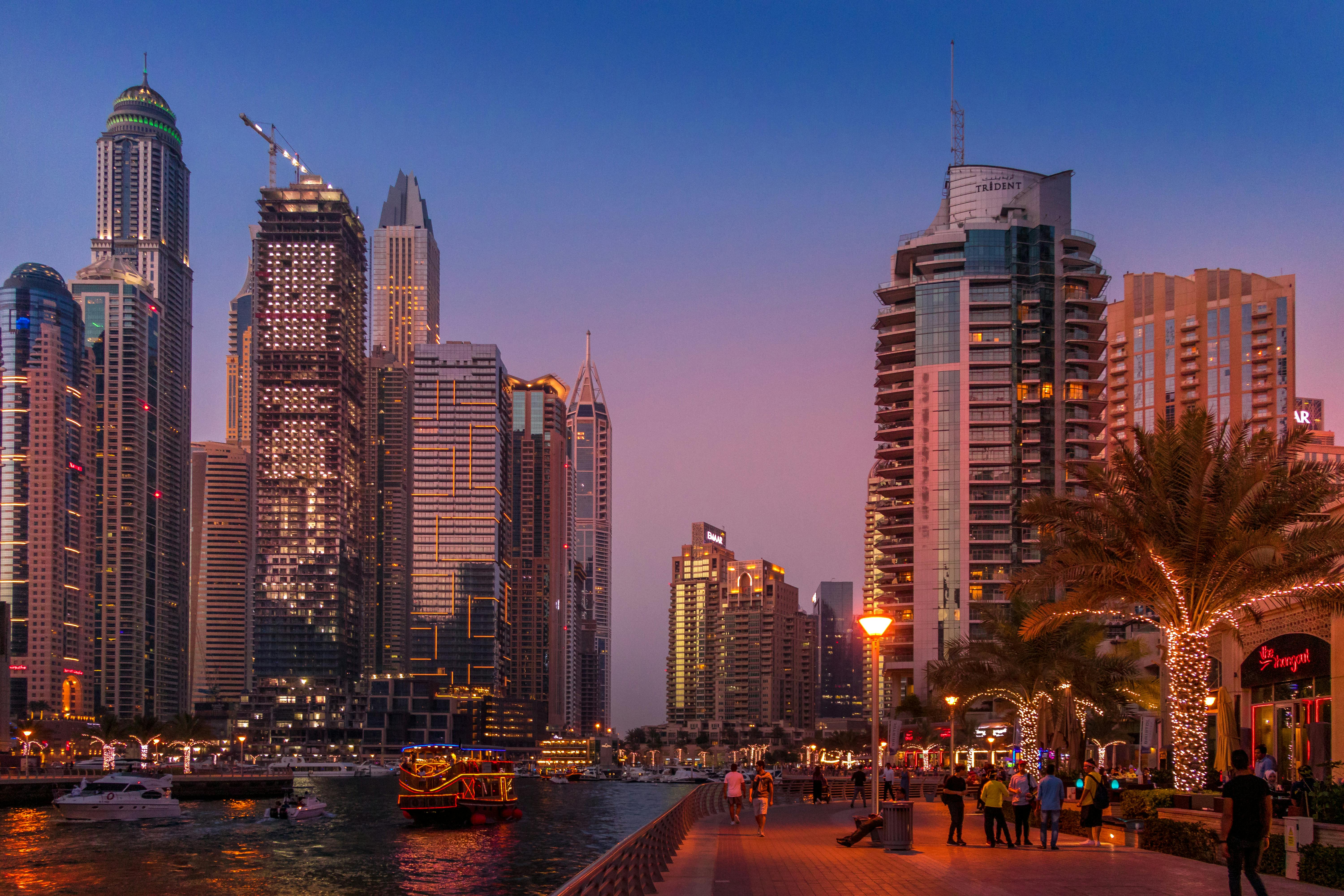 Explore Dubai